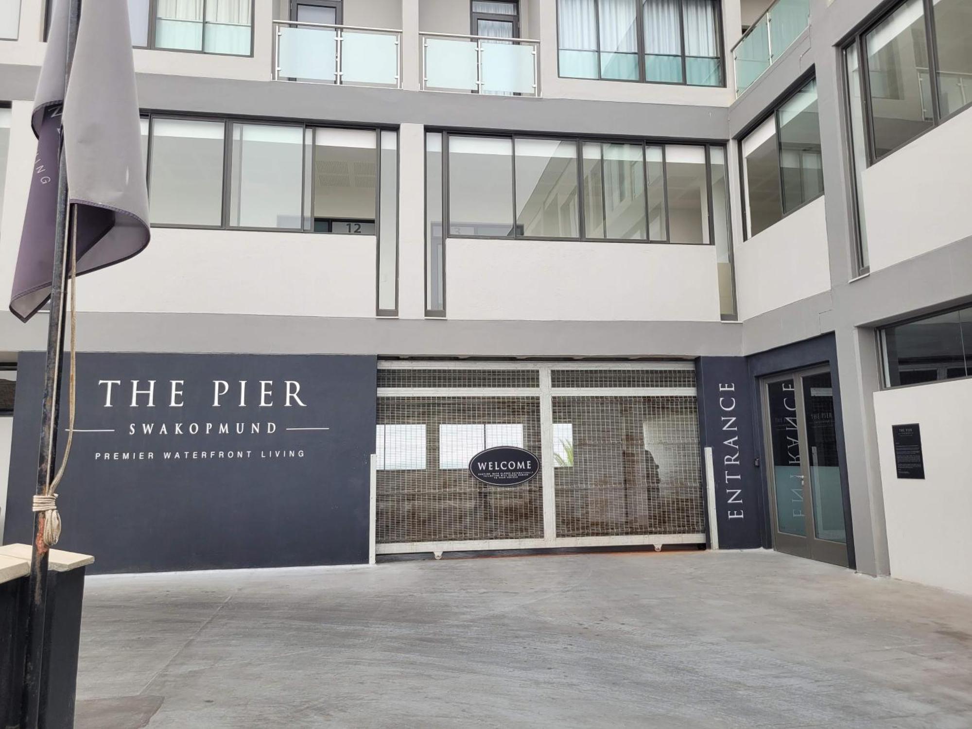 The Pier No. 7 Daire Swakopmund Dış mekan fotoğraf